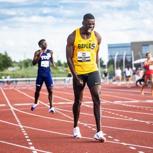Image post by @flotrack on Instagram