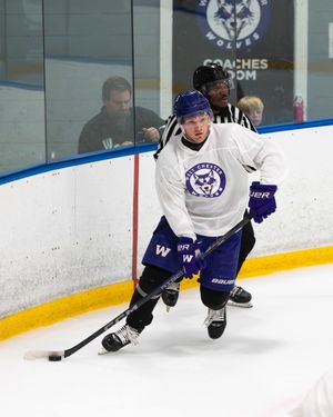 Image post by @wc_wolveshockey on Instagram
