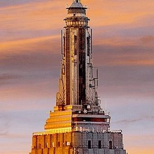 Image post by @empirestatebldg on Instagram