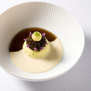 Image post by @chefsroll on Instagram