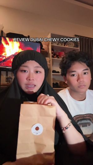 Video post by @faniaelizaaa on TikTok