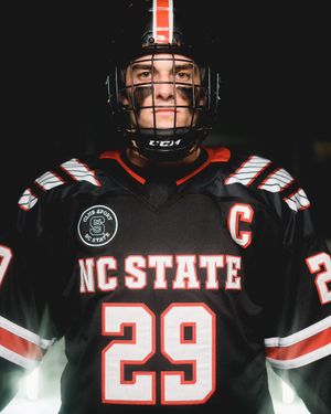 Image post by @stopdropandross on Twitter