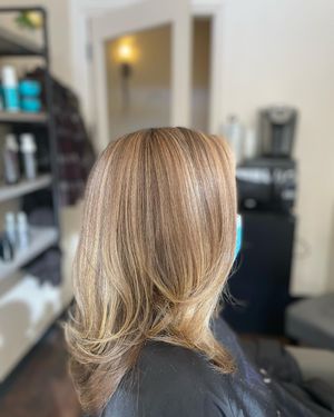 Image post by @t.c.salon on Instagram