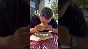 Video post by @vibinwithvannoys on YouTube