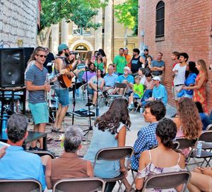 Image post by @downtownsmtx on Instagram