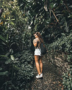 Image post by @shesheei on Instagram