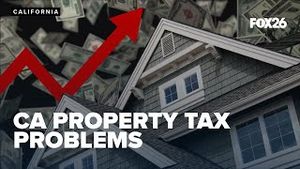 Video post by @kmphfox26 on YouTube