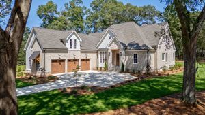 Image post by @woodallrealtygroup on Facebook