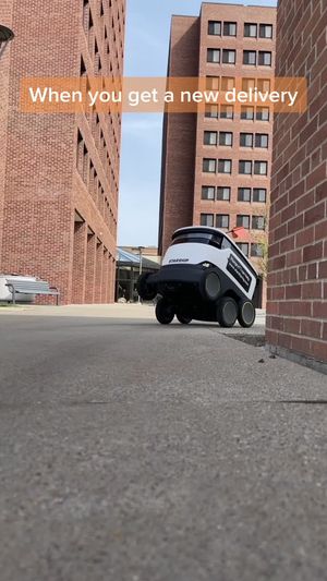 Video post by @starshiprobots on TikTok