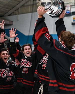 Image post by @victoriaadkinsphoto on Instagram