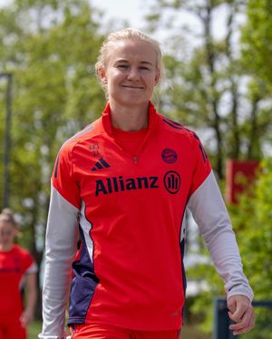 Image post by @fcbfrauen on Instagram
