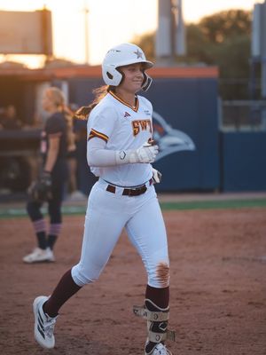 Image post by @txstatesoftball on Instagram