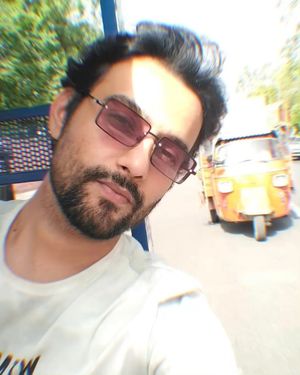 Image post by @ibhishamsoni on Instagram