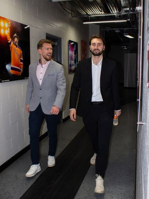 Image post by @readingroyals on Instagram