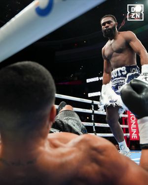 Image post by @daznboxing on Instagram