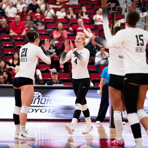 Image post by @unlvvball on Instagram