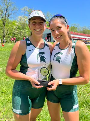 Image post by @MSU_Rowing on Twitter