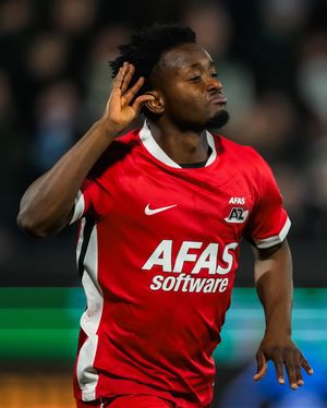 Image post by @azalkmaar on Instagram