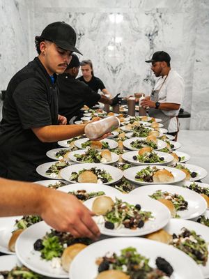 Image post by @luxcateringandevents on Instagram