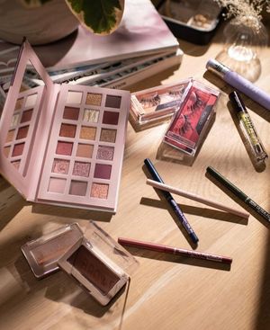 Image post by @rivierbeauty on Facebook