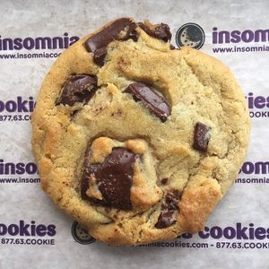 Image post by @insomniacookies on Instagram
