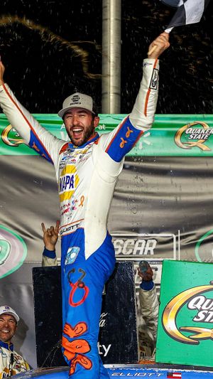 Video post by @echoparkspeedway on Facebook