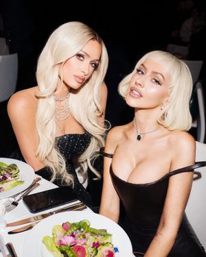 Image post by @parishilton on Instagram