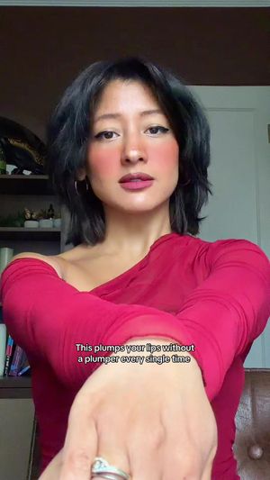 Video post by @sidandlisten on TikTok