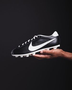 Image post by @soccerdotcom on Instagram