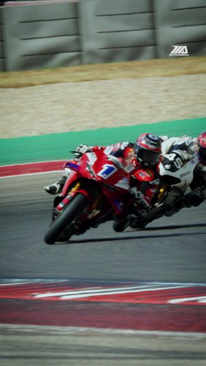 Video post by @motoamerica on TikTok