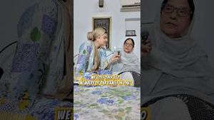 Video post by @sanaandayaana on YouTube