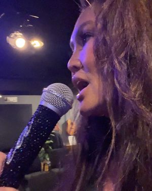 Image post by @tiacarrere on Instagram