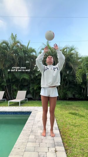 Video post by @charlotteglassss on TikTok