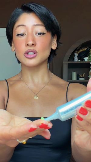 Video post by @sidandlisten on TikTok