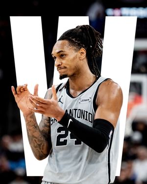 Image post by @spurs on Instagram