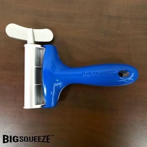 Image post by @yourbigsqueeze on Instagram