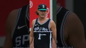 Video post by @mariners on YouTube