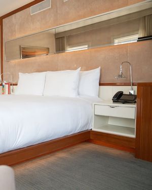 Image post by @33hotelnyc on Facebook