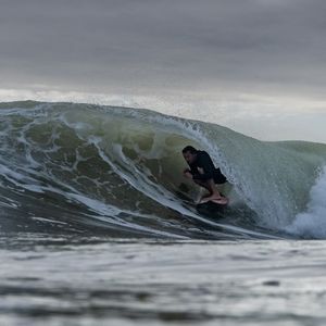 Image post by @elemntsurf on Instagram