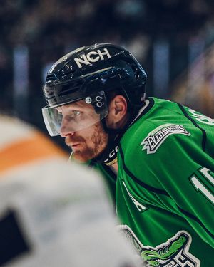 Image post by @fl_everblades on Instagram