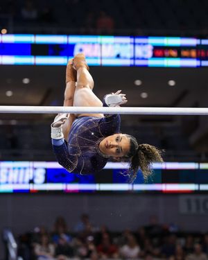 Image post by @uclagymnastics on Instagram