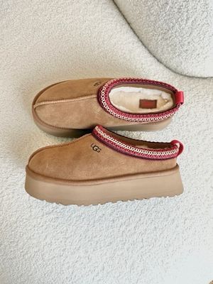 Image post by @ugg on Instagram
