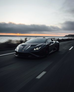 Image post by @through_yu on Instagram