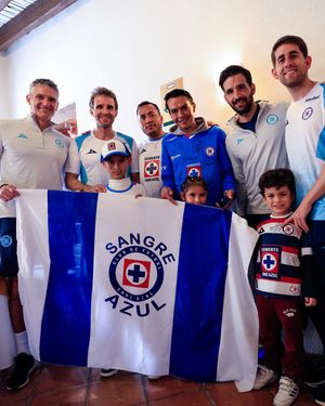 Image post by @cruzazul on Instagram