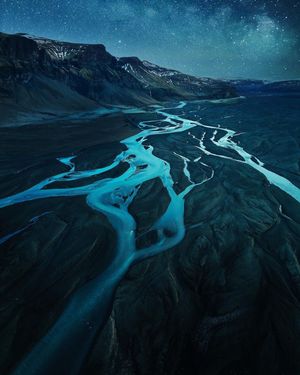 Image post by @droneartgallery on Instagram