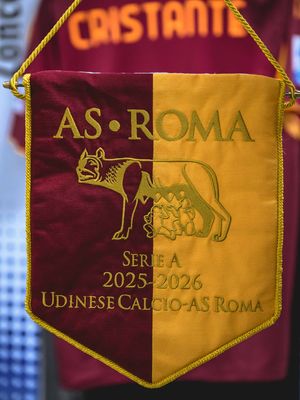 Image post by @officialasroma on Instagram