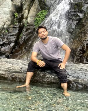 Image post by @isandeep_mark on Instagram