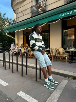 Image post by @incogwhydee on TikTok