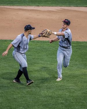 Image post by @laxloggers on Instagram