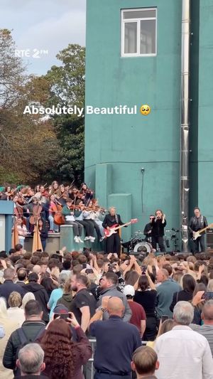 Video post by @hellocanadamag on Instagram